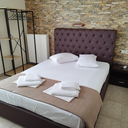 Hotel Villa Pigasos Paralía Екстериор снимка