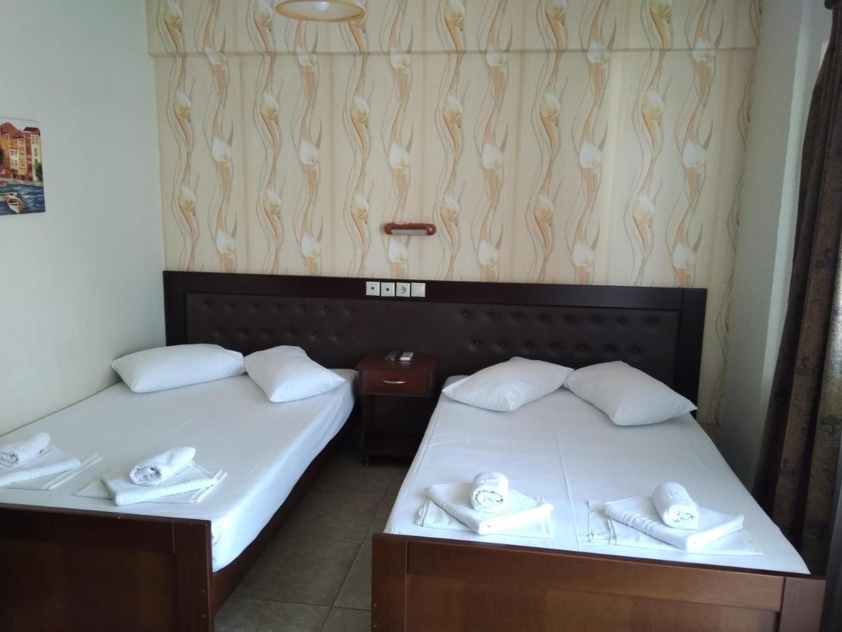 Hotel Villa Pigasos Paralía Екстериор снимка