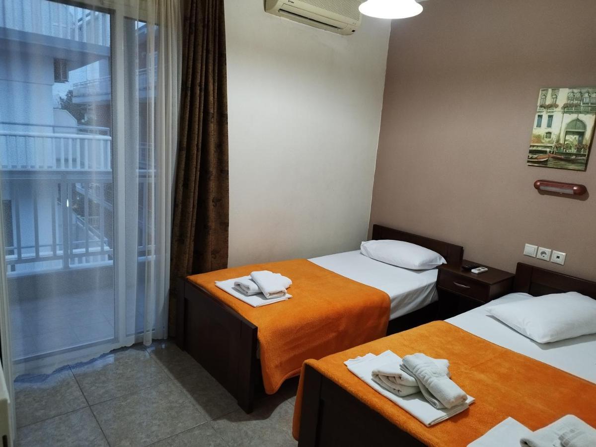 Hotel Villa Pigasos Paralía Екстериор снимка