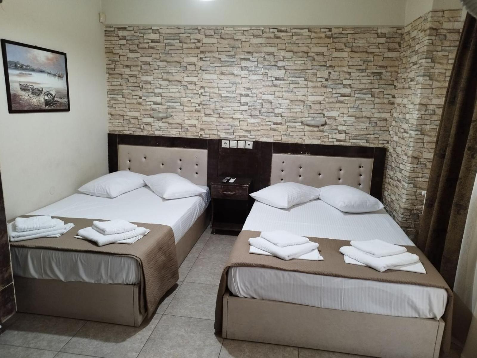 Hotel Villa Pigasos Paralía Екстериор снимка