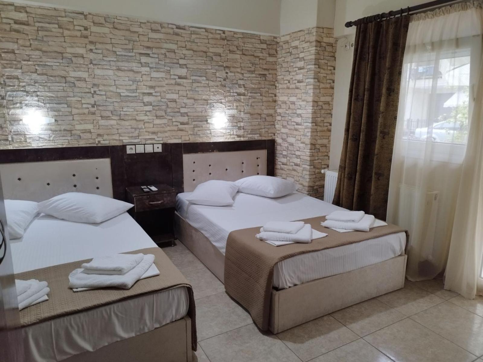 Hotel Villa Pigasos Paralía Екстериор снимка