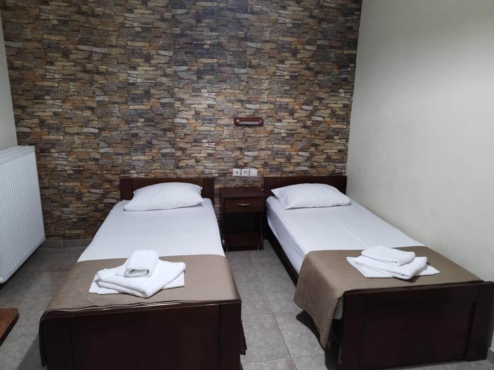 Hotel Villa Pigasos Paralía Екстериор снимка