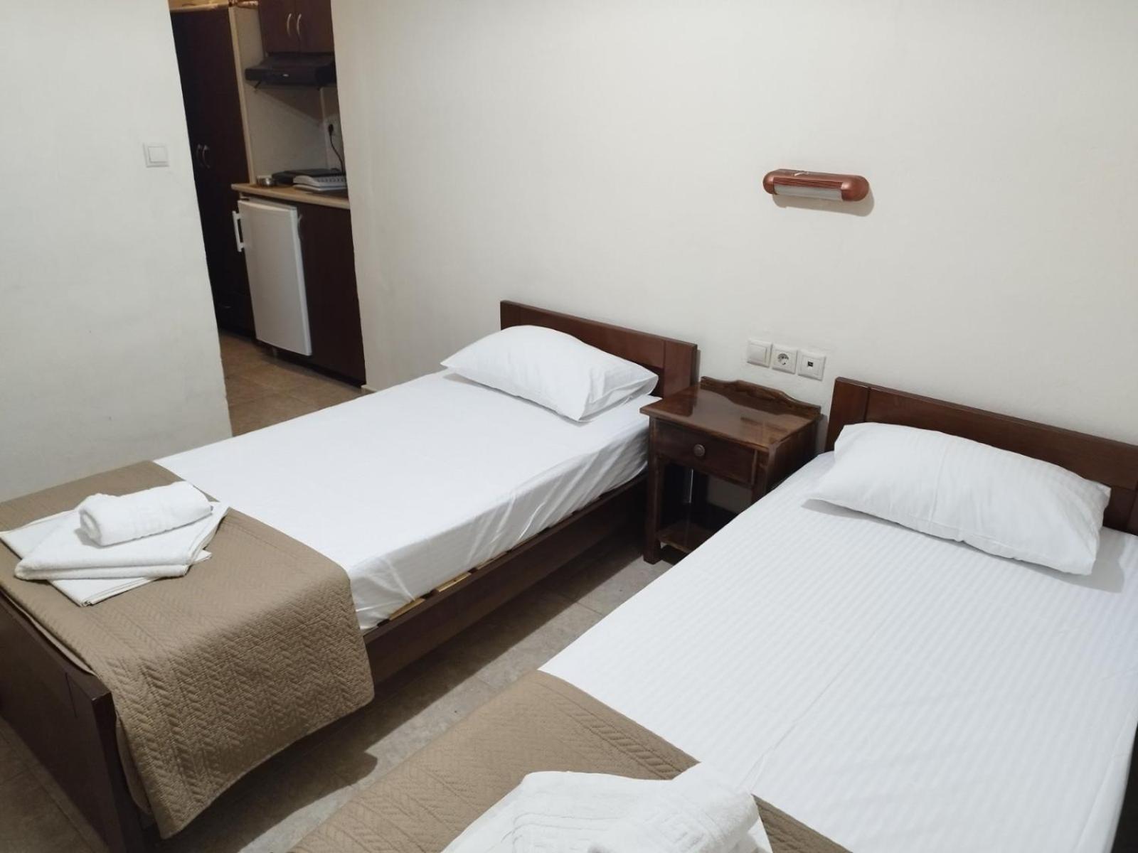 Hotel Villa Pigasos Paralía Екстериор снимка